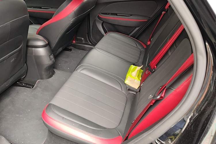 Used ORA Good Cat GT 2022 Mulan Edition 480km Long-Range续航 Left Rear Seat