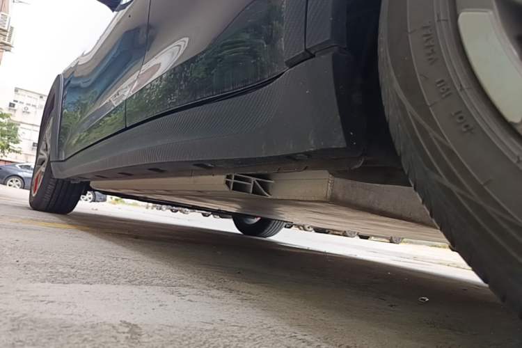 Used ORA Good Cat GT 2022 Mulan Edition 480km Long-Range续航 Left Side Sill