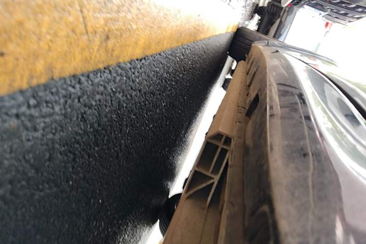 Used ORA Good Cat GT 2022 Mulan Edition 480km Long-Range续航 Left Side Sill
