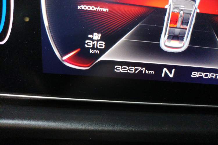 Used ORA Good Cat GT 2022 Mulan Edition 480km Long-Range续航 Odometer Close Up