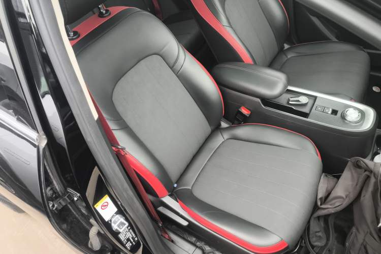 Used ORA Good Cat GT 2022 Mulan Edition 480km Long-Range续航 Right Front Seat