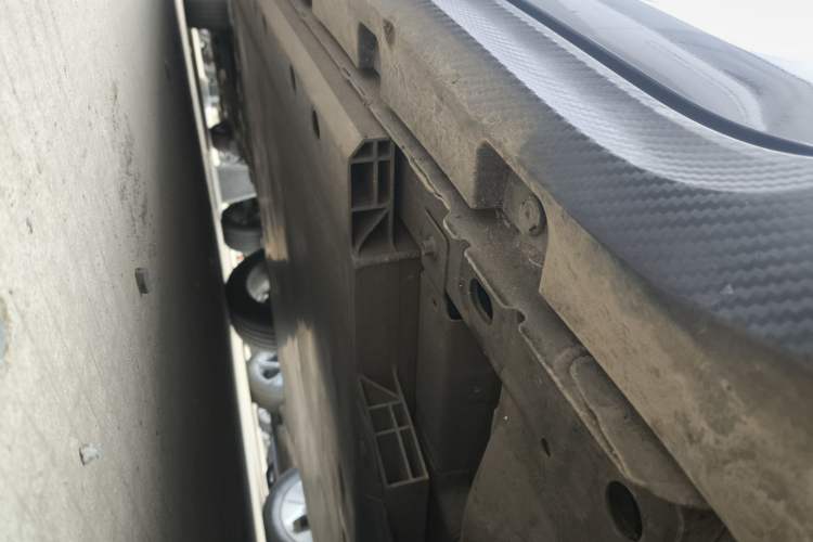 Used ORA Good Cat GT 2022 Mulan Edition 480km Long-Range续航 Right Side Sill