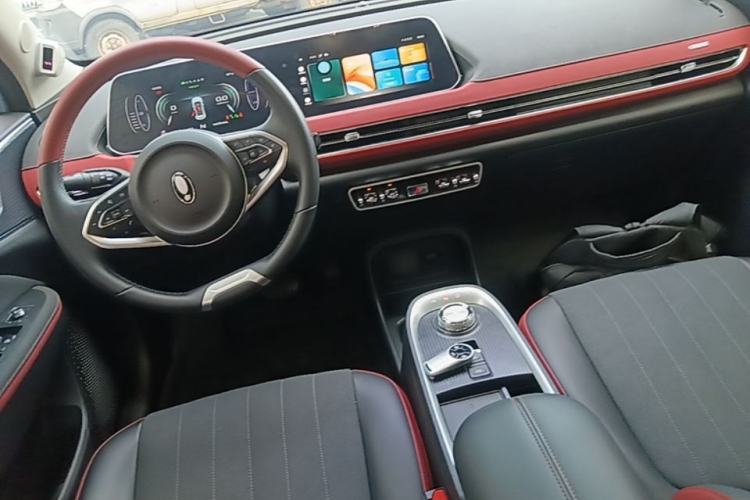 Used ORA Good Cat GT 2022 Mulan Edition 480km Long-Range续航 Center Console