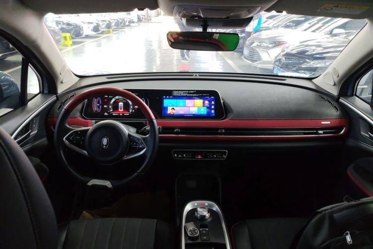 Used ORA Good Cat GT 2022 Mulan Edition 480km Long-Range续航 Center Console