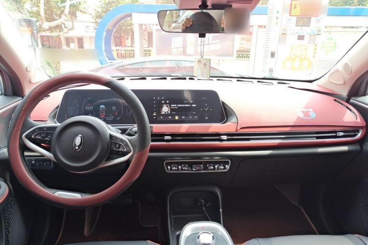 Used ORA Good Cat GT 2022 Mulan Edition 480km Long-Range续航 Center Console