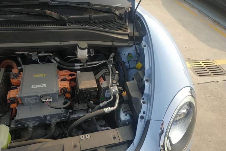 Used ORA Good Cat GT 2022 Mulan Edition 480km Long-Range续航 Engine Bay Left