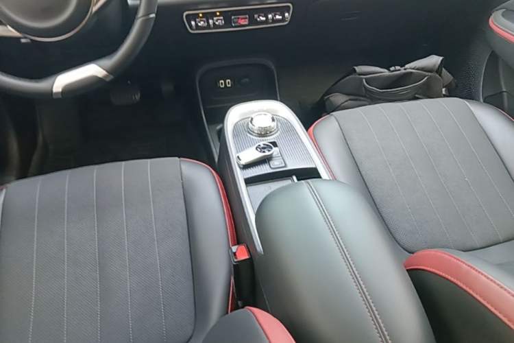 Used ORA Good Cat GT 2022 Mulan Edition 480km Long-Range续航 Gear Lever