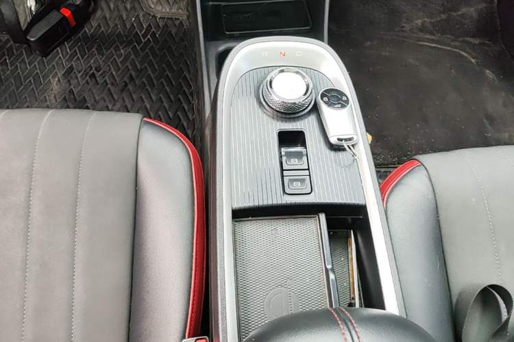 Used ORA Good Cat GT 2022 Mulan Edition 480km Long-Range续航 Gear Lever