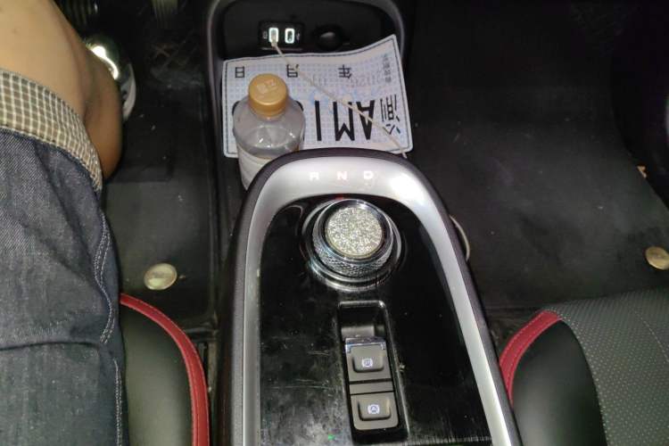 Used ORA Good Cat GT 2022 Mulan Edition 401 km Standard Range Gear Lever