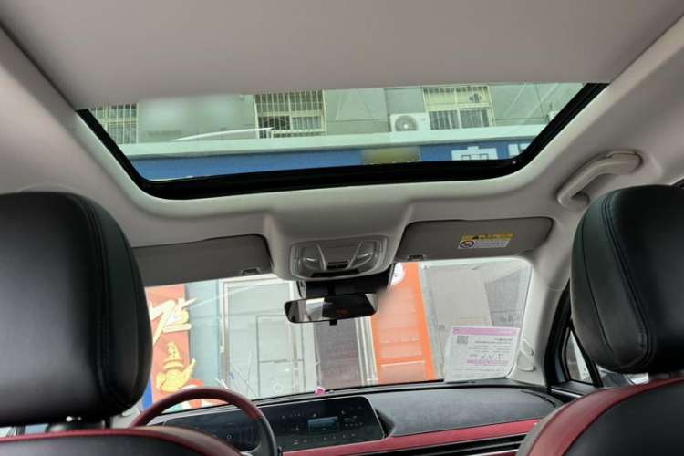 Used ORA Good Cat GT 2022 Mulan Edition 480km Long-Range续航 Interior 4