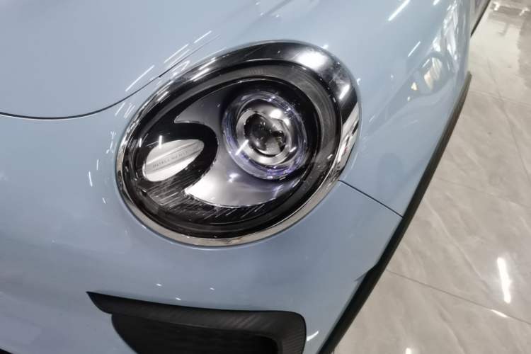 Used ORA Good Cat GT 2022 Mulan Edition 480km Long-Range续航 Left Front Headlight