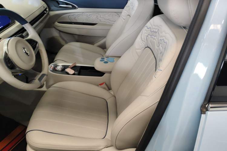 Used ORA Good Cat GT 2022 Mulan Edition 401 km Standard Range Left Front Seat
