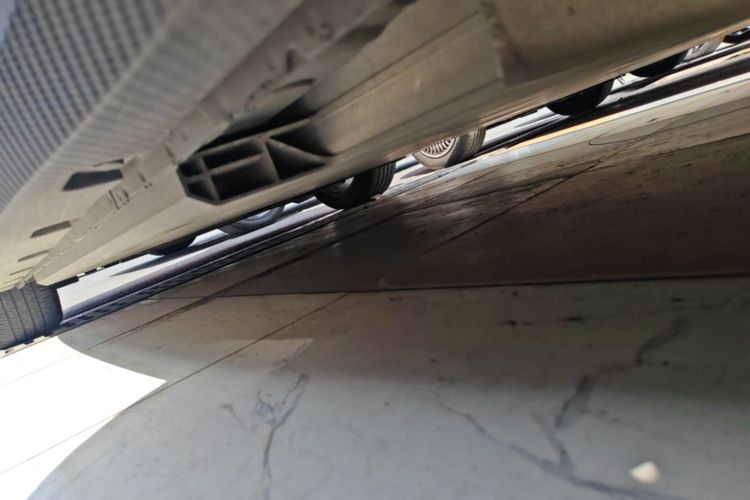 Used ORA Good Cat GT 2022 Mulan Edition 480km Long-Range续航 Left Side Sill