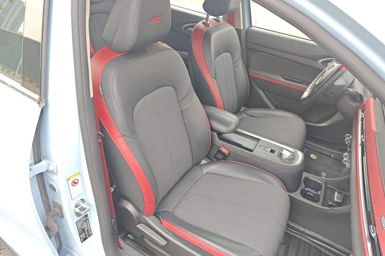 Used ORA Good Cat GT 2022 Mulan Edition 480km Long-Range续航 Right Front Seat