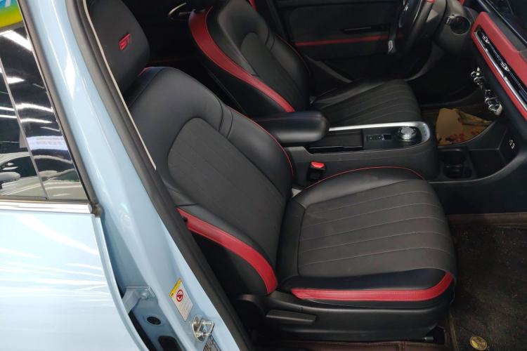 Used ORA Good Cat GT 2022 Mulan Edition 480km Long-Range续航 Right Front Seat