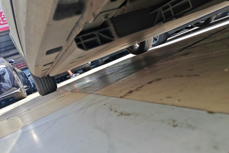 Used ORA Good Cat GT 2022 Mulan Edition 480km Long-Range续航 Right Side Sill
