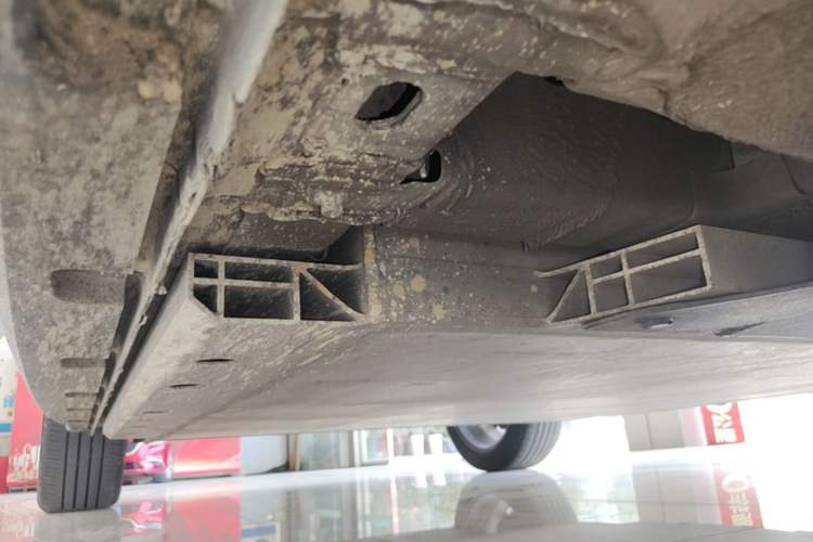 Used ORA Good Cat GT 2022 Mulan Edition 480km Long-Range续航 Right Side Sill