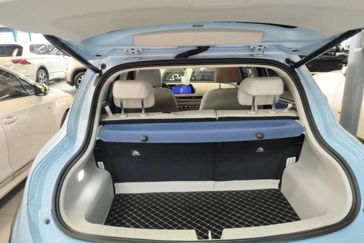 Used ORA Good Cat GT 2022 Mulan Edition 401 km Standard Range Trunk
