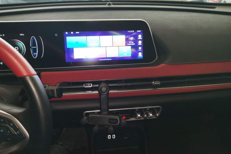 Used ORA Good Cat GT 2022 Mulan Edition 480km Long-Range续航 Audio And AC Panel