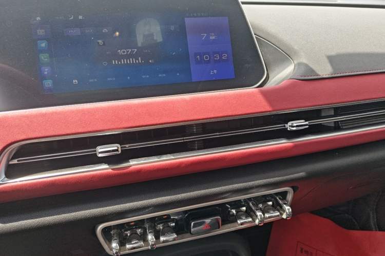 Used ORA Good Cat GT 2022 Mulan Edition 480km Long-Range续航 Audio And AC Panel