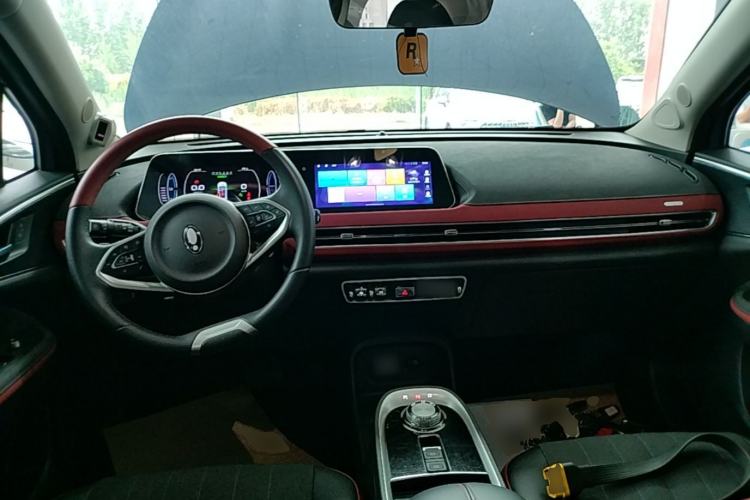 Used ORA Good Cat GT 2022 Mulan Edition 480km Long-Range续航 Center Console