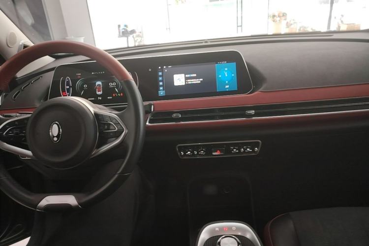 Used ORA Good Cat GT 2022 Mulan Edition 480km Long-Range续航 Center Console