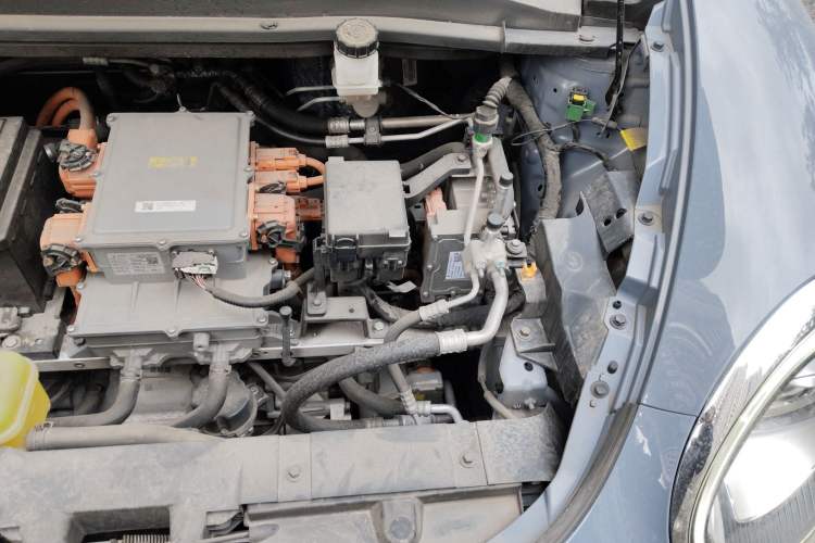 Used ORA Good Cat GT 2022 Mulan Edition 480km Long-Range续航 Engine Bay Left