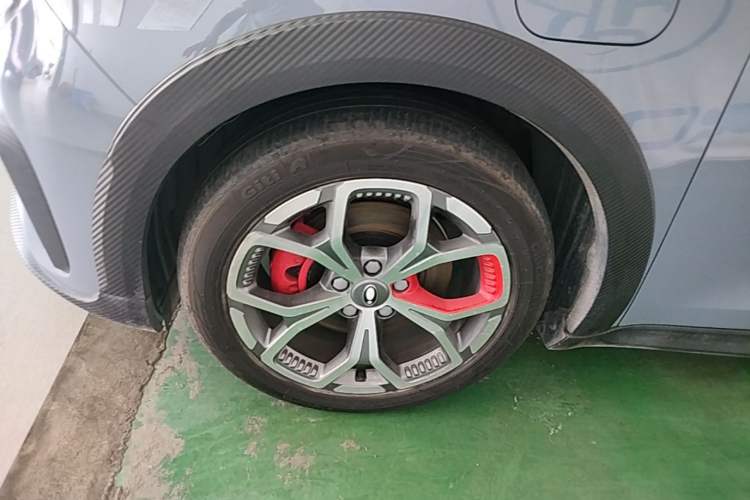 Used ORA Good Cat GT 2022 Mulan Edition 401 km Standard Range Exterior 4