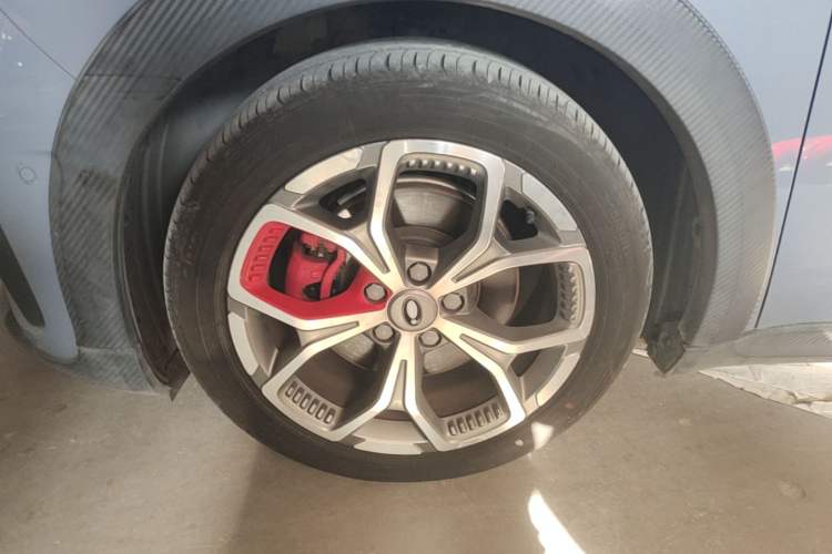 Used ORA Good Cat GT 2022 Mulan Edition 480km Long-Range续航 Exterior 4
