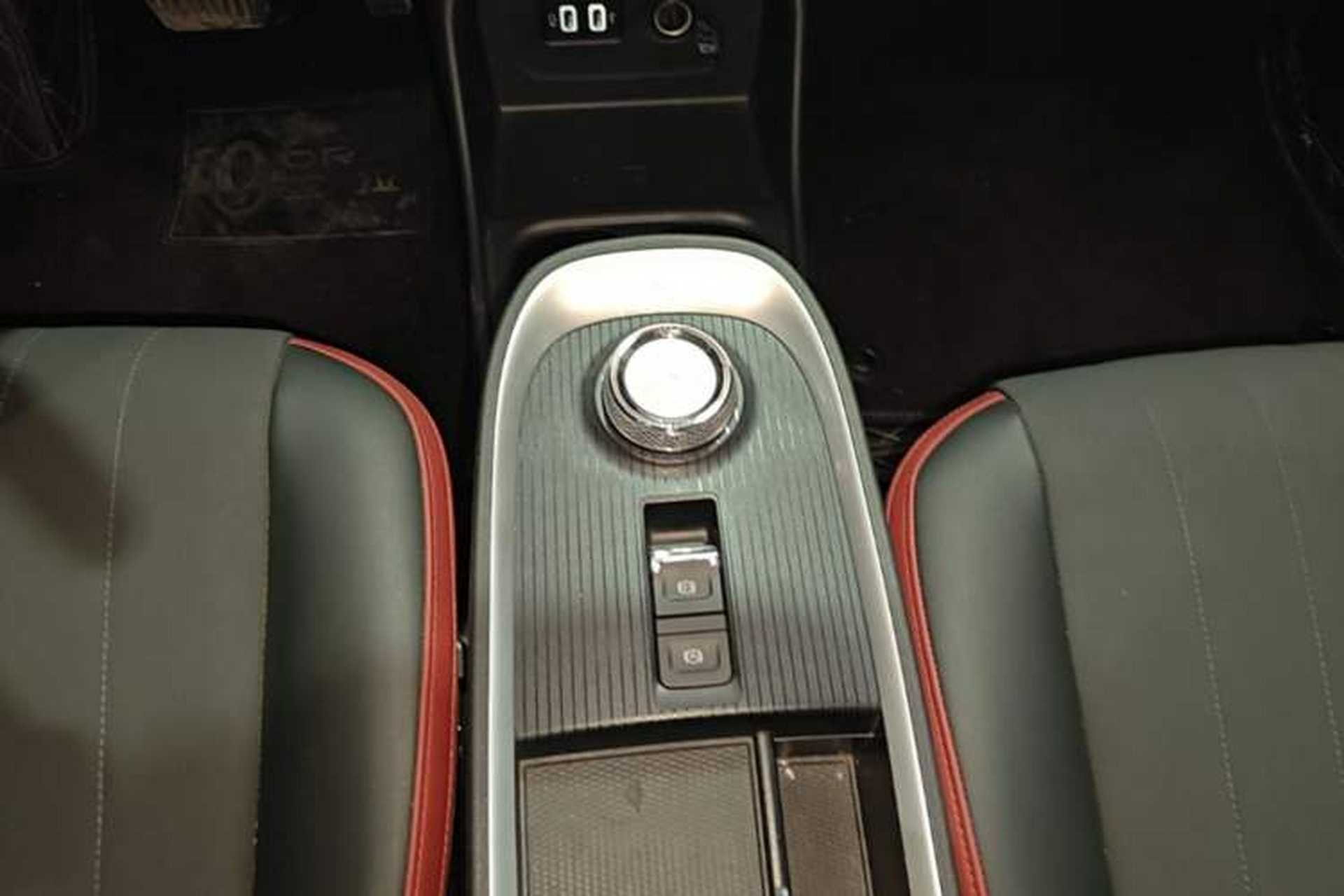 Used ORA Good Cat GT 2022 Mulan Edition 480km Long-Range续航 Gear Lever