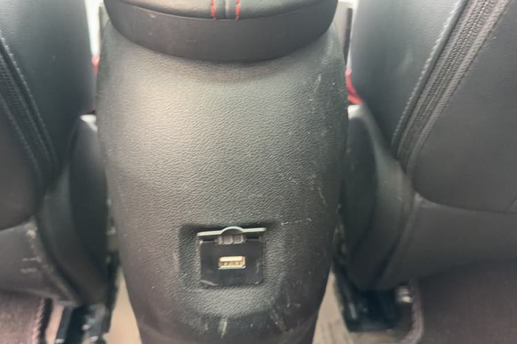 Used ORA Good Cat GT 2022 Mulan Edition 480km Long-Range续航 Interior 2