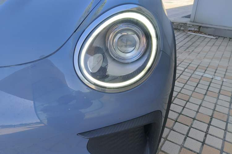 Used ORA Good Cat GT 2022 Mulan Edition 401 km Standard Range Left Front Headlight