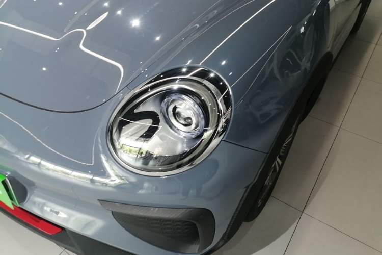 Used ORA Good Cat GT 2022 Mulan Edition 480km Long-Range续航 Left Front Headlight