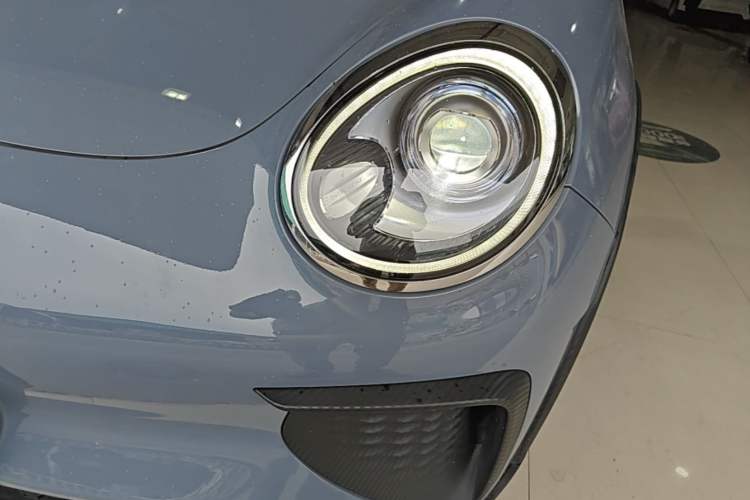 Used ORA Good Cat GT 2022 Mulan Edition 480km Long-Range续航 Left Front Headlight
