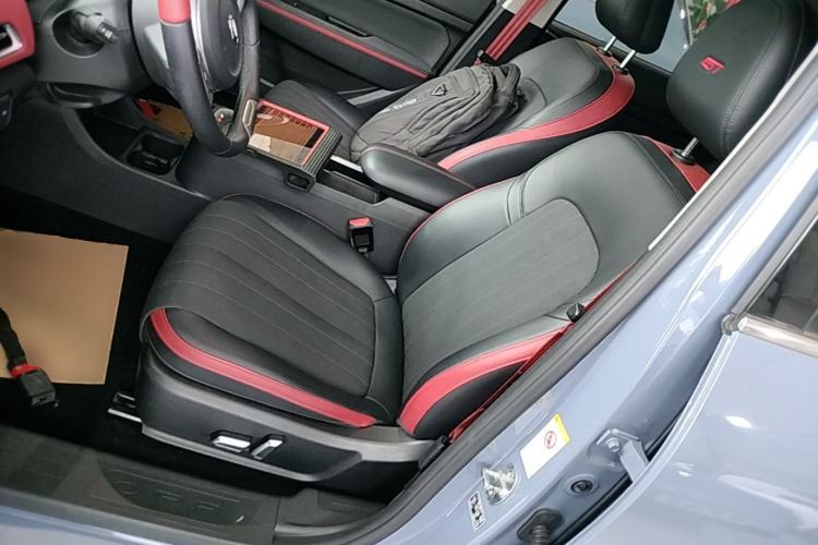 Used ORA Good Cat GT 2022 Mulan Edition 480km Long-Range续航 Left Front Seat