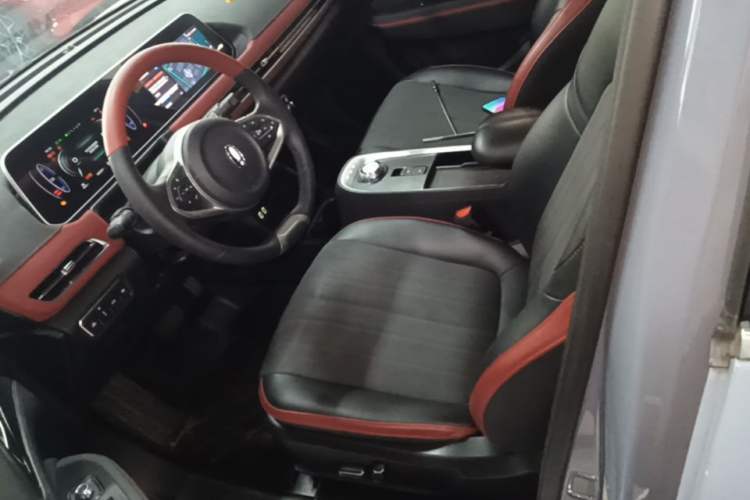 Used ORA Good Cat GT 2022 Mulan Edition 401 km Standard Range Left Front Seat