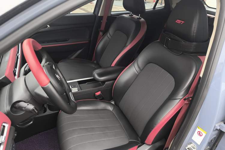 Used ORA Good Cat GT 2022 Mulan Edition 480km Long-Range续航 Left Front Seat