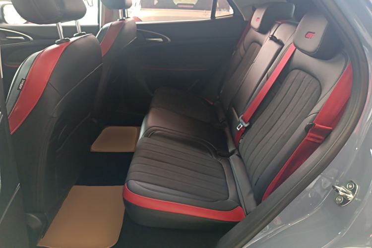 Used ORA Good Cat GT 2022 Mulan Edition 401 km Standard Range Left Rear Seat