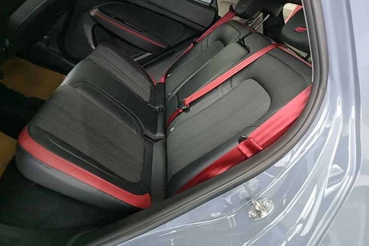 Used ORA Good Cat GT 2022 Mulan Edition 480km Long-Range续航 Left Rear Seat