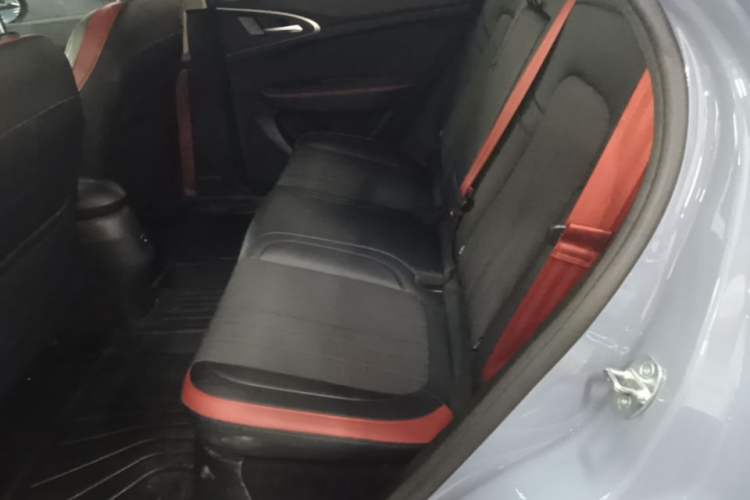 Used ORA Good Cat GT 2022 Mulan Edition 401 km Standard Range Left Rear Seat