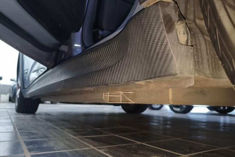 Used ORA Good Cat GT 2022 Mulan Edition 480km Long-Range续航 Left Side Sill