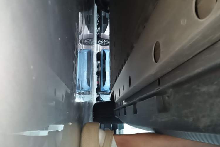 Used ORA Good Cat GT 2022 Mulan Edition 401 km Standard Range Left Side Sill
