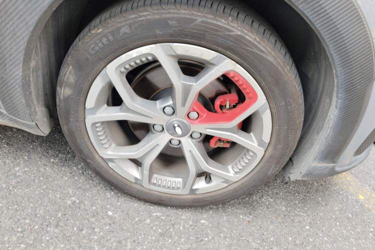 Used ORA Good Cat GT 2022 Mulan Edition 480km Long-Range续航 Right Front Wheel Hub
