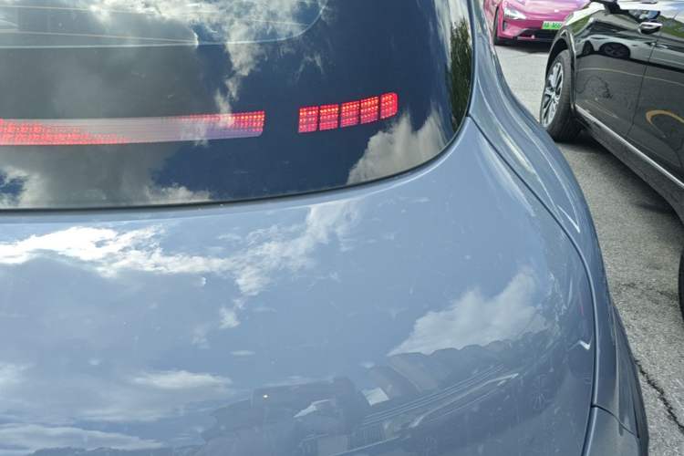 Used ORA Good Cat GT 2022 Mulan Edition 480km Long-Range续航 Right Rear Taillight