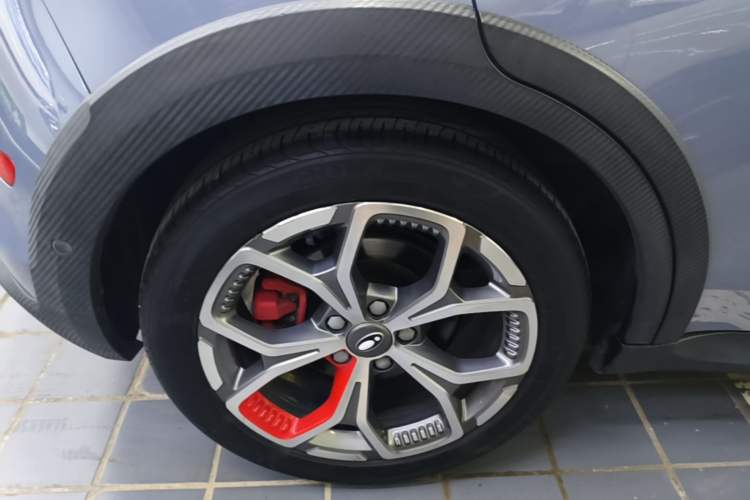 Used ORA Good Cat GT 2022 Mulan Edition 480km Long-Range续航 Right Rear Wheel Hub