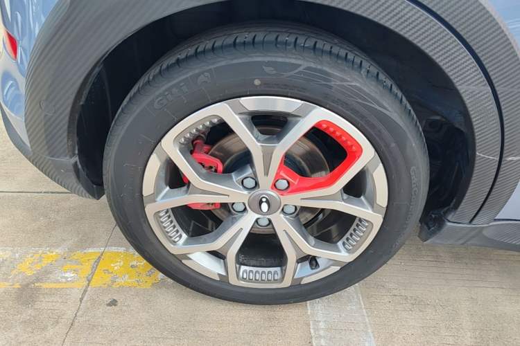 Used ORA Good Cat GT 2022 Mulan Edition 480km Long-Range续航 Right Rear Wheel Hub