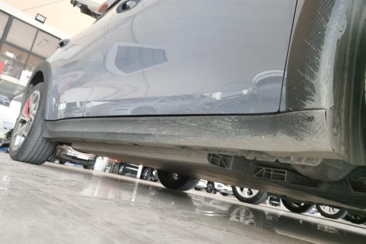 Used ORA Good Cat GT 2022 Mulan Edition 480km Long-Range续航 Right Side Sill