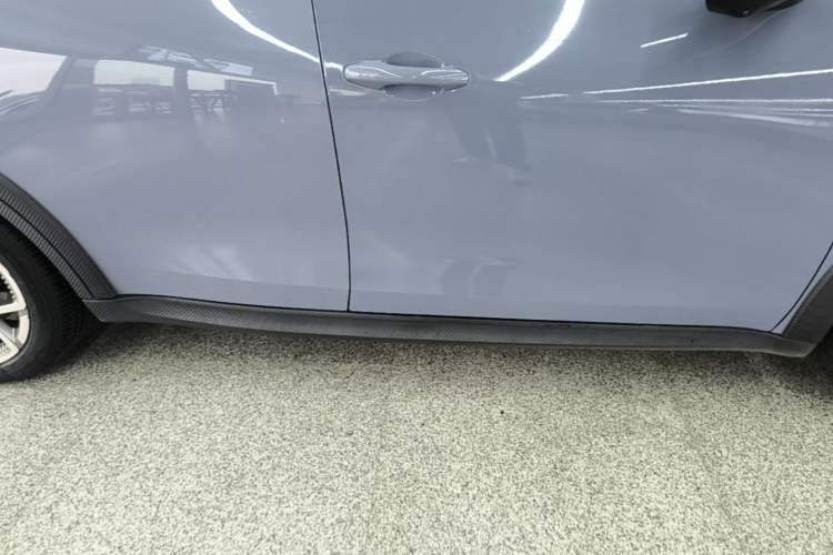 Used ORA Good Cat GT 2022 Mulan Edition 480km Long-Range续航 Right Side Sill
