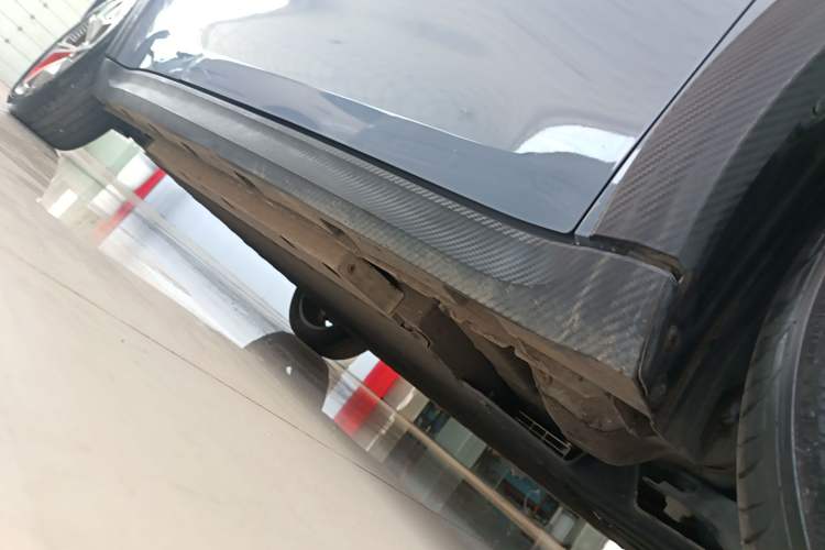 Used ORA Good Cat GT 2022 Mulan Edition 401 km Standard Range Right Side Sill