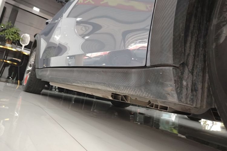 Used ORA Good Cat GT 2022 Mulan Edition 480km Long-Range续航 Right Side Sill